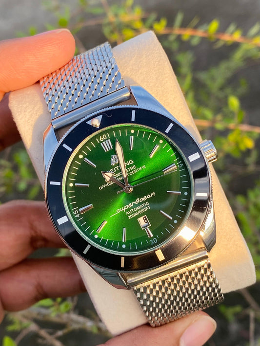 Breitling Super Ocean Heritage Quartz Movement Watch AA Grade - Green Dial
