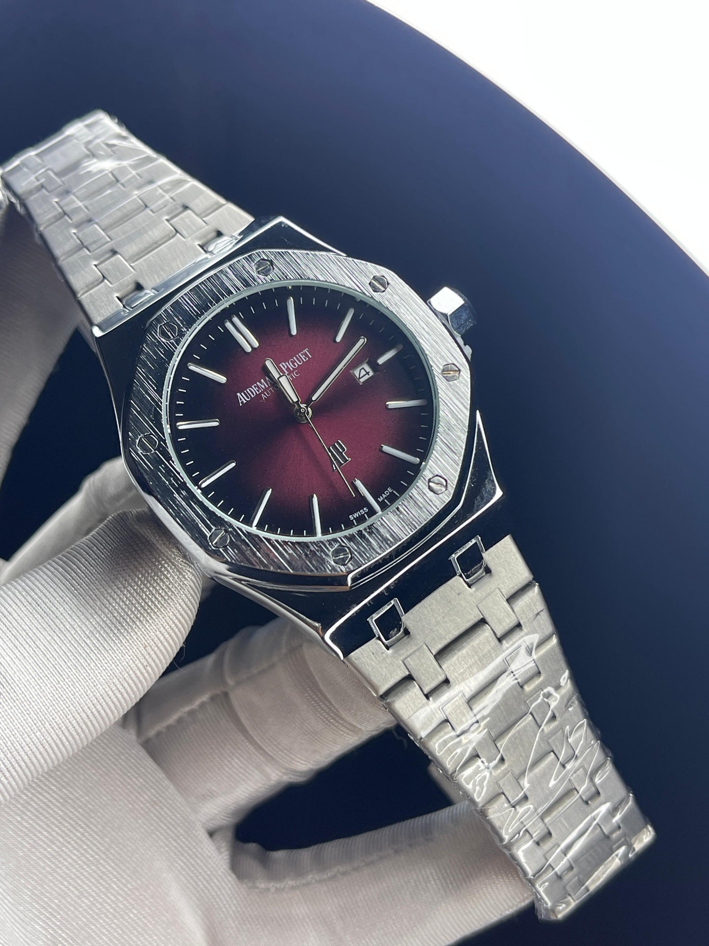 Audemars Piguet Royal Oak Simple Dial AA GRADE - Red Dial