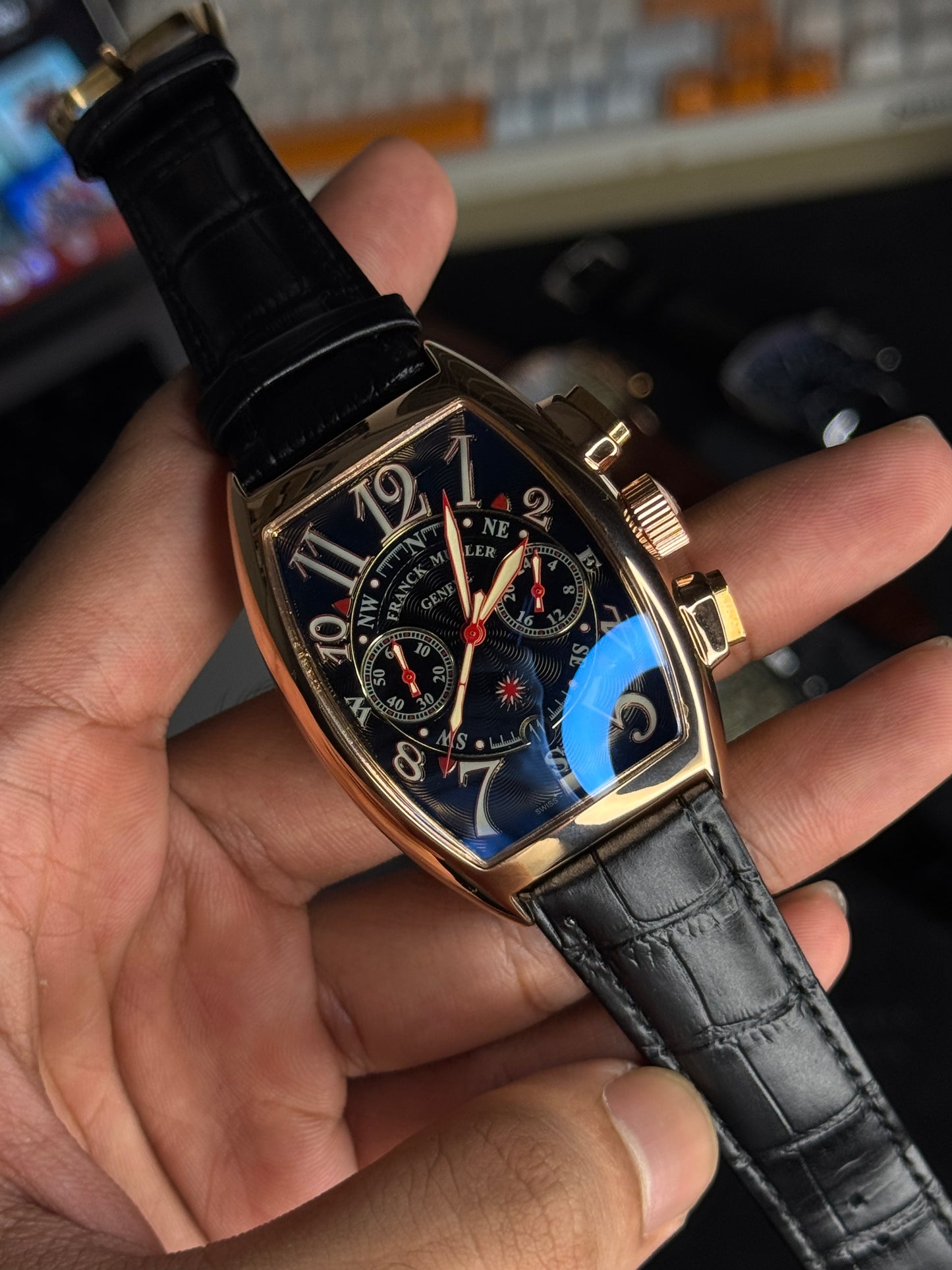 FRANCK MULLER Quartz Watch | FRM Watch 44 A - Golden Black Dial