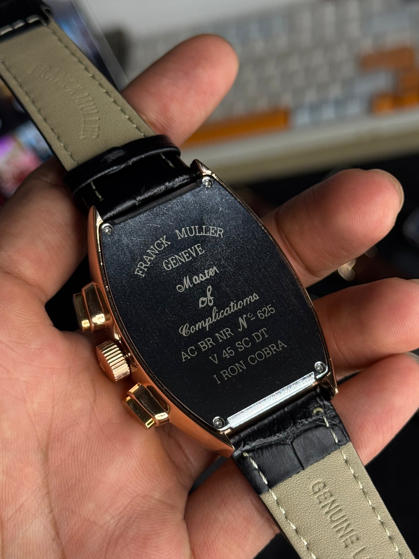 FRANCK MULLER Quartz Watch | FRM Watch 44 A - Black Leather Belt