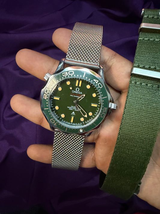 Omega 007 AA grade (FREE NATO strap) - Green Dial