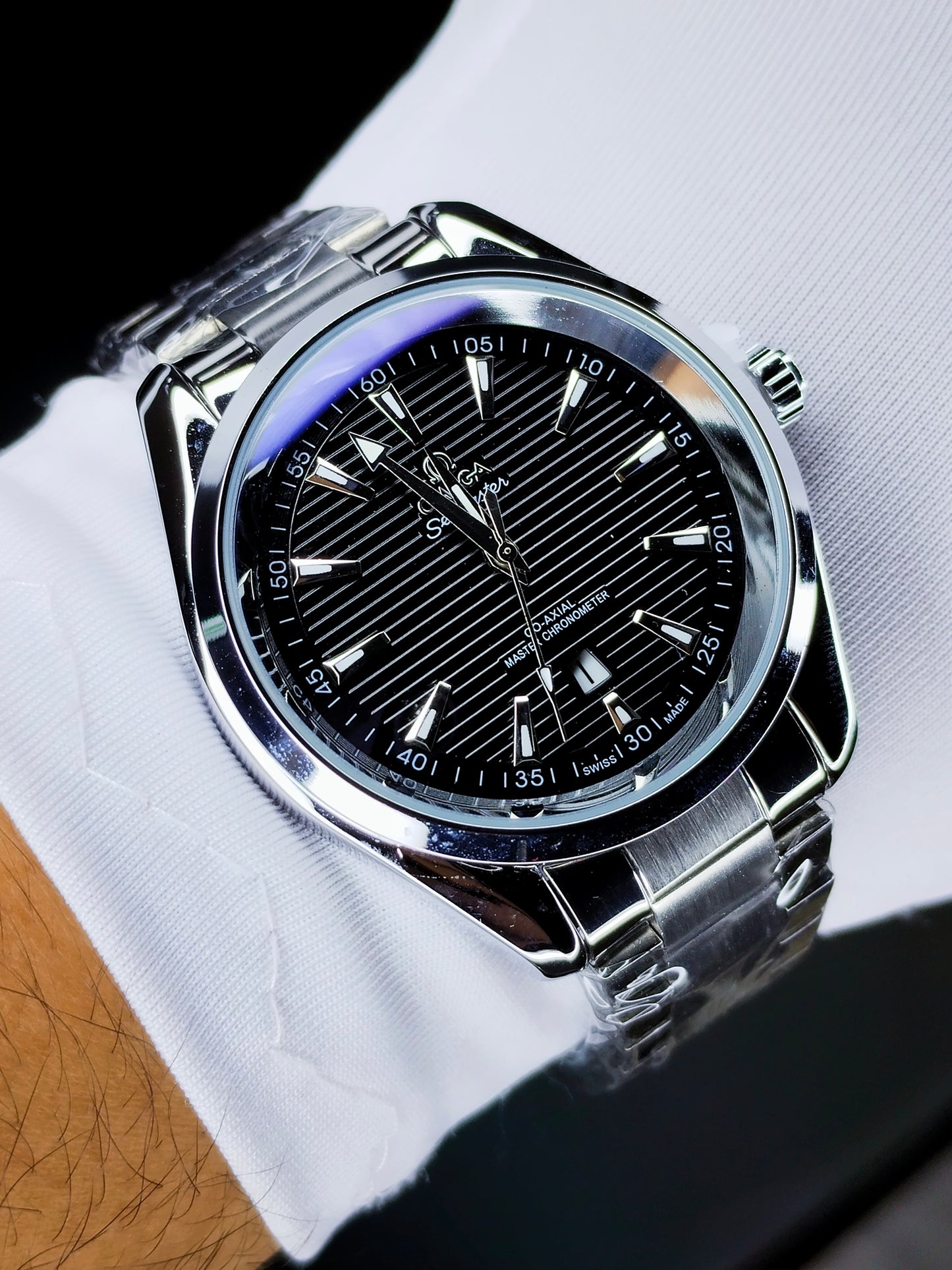 Omega Seamaster Aqua Terra 150M Co-Axial Master Chronometer - Black Dial