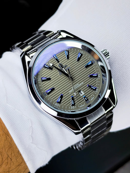 Omega Seamaster Aqua Terra 150M Co-Axial Master Chronometer - Sandstone Dial