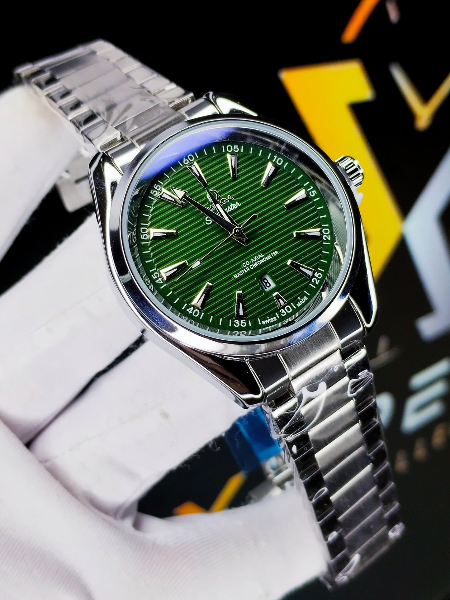 Omega Seamaster Aqua Terra 150M Co-Axial Master Chronometer - Green Dial